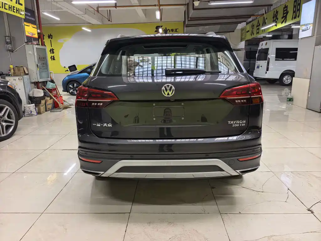 Tayron 2020 330TSI Two-Wheel Drive Luxury Smart Connect Edition