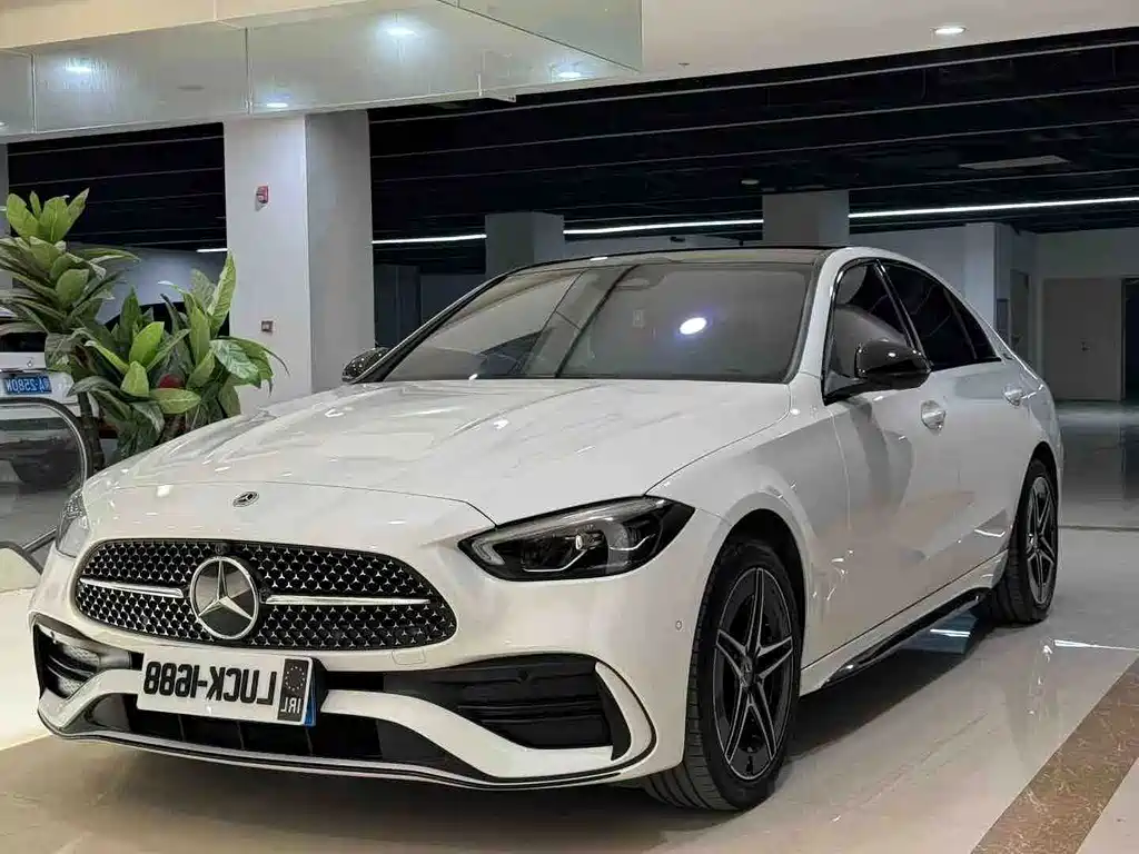 Mercedes-Benz C-Class 2024 C 260 L Night Moves Edition