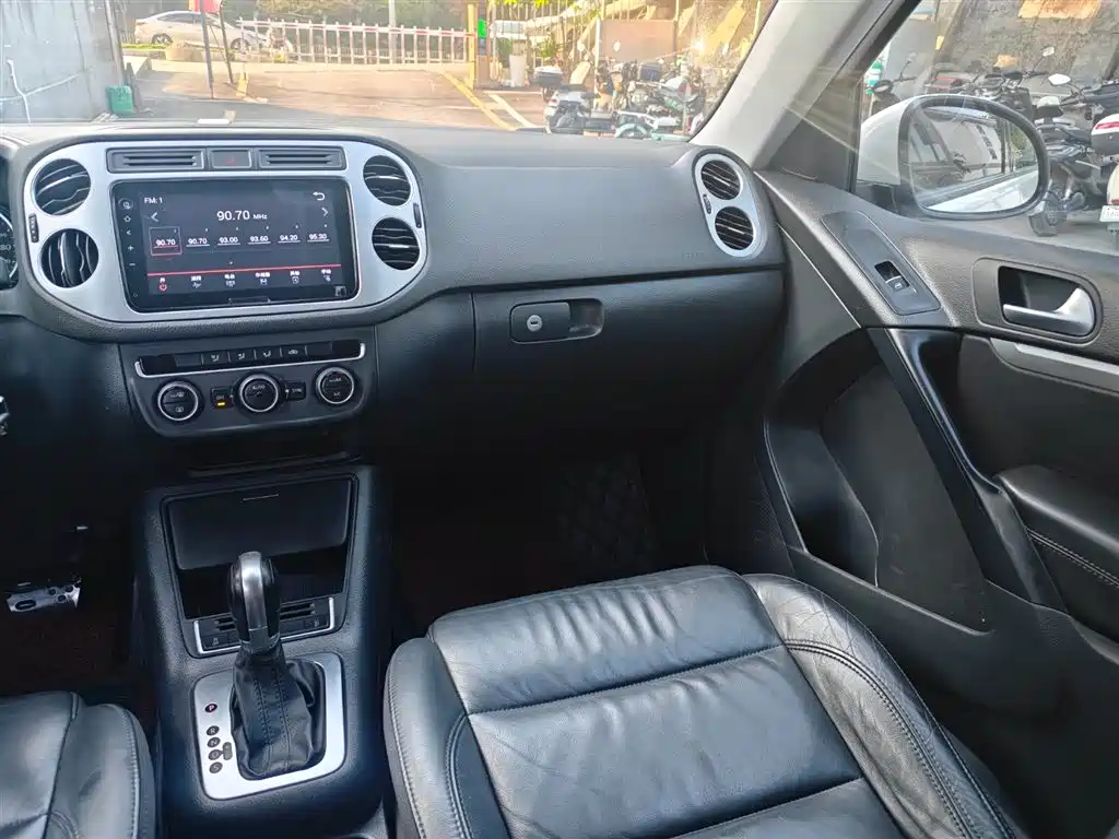 Tiguan 2015 1.8TSI Automatic 2WD Comfort Edition
