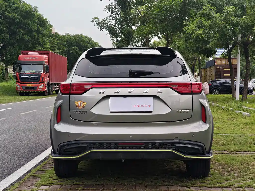 Haval H5 2021款 激擎版 1.5T 黄金兔