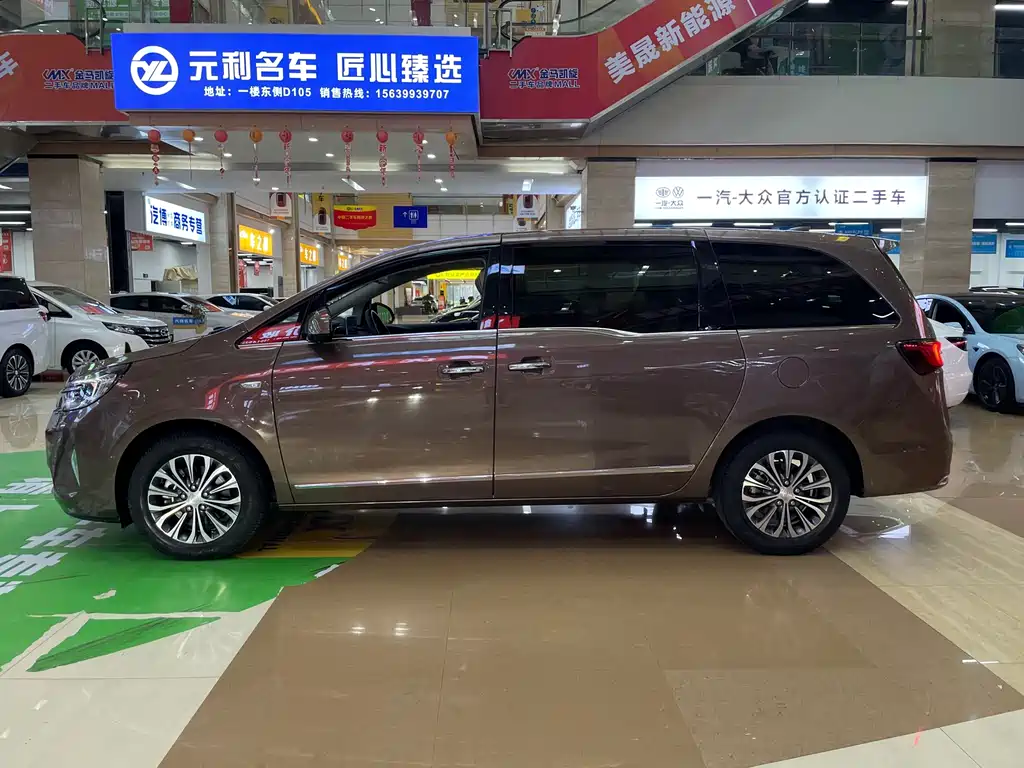 Buick GL8 2020 Luxury Executive Coach 652T尊贵型