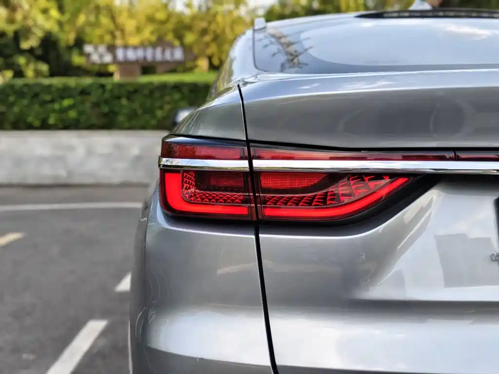 Chang'an CS85 COUPE 2019 2.0T Automatic Premium Version National V