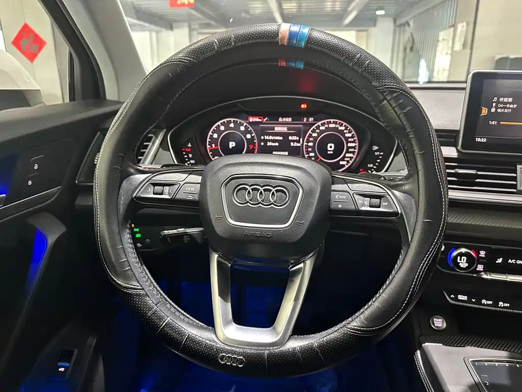 Audi Q5L 2018 45 TFSI Premium Fashion Edition National V