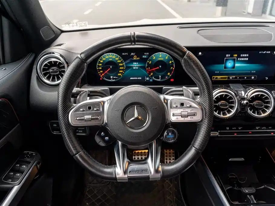 Mercedes GLB AMG 2021 35 4MATIC