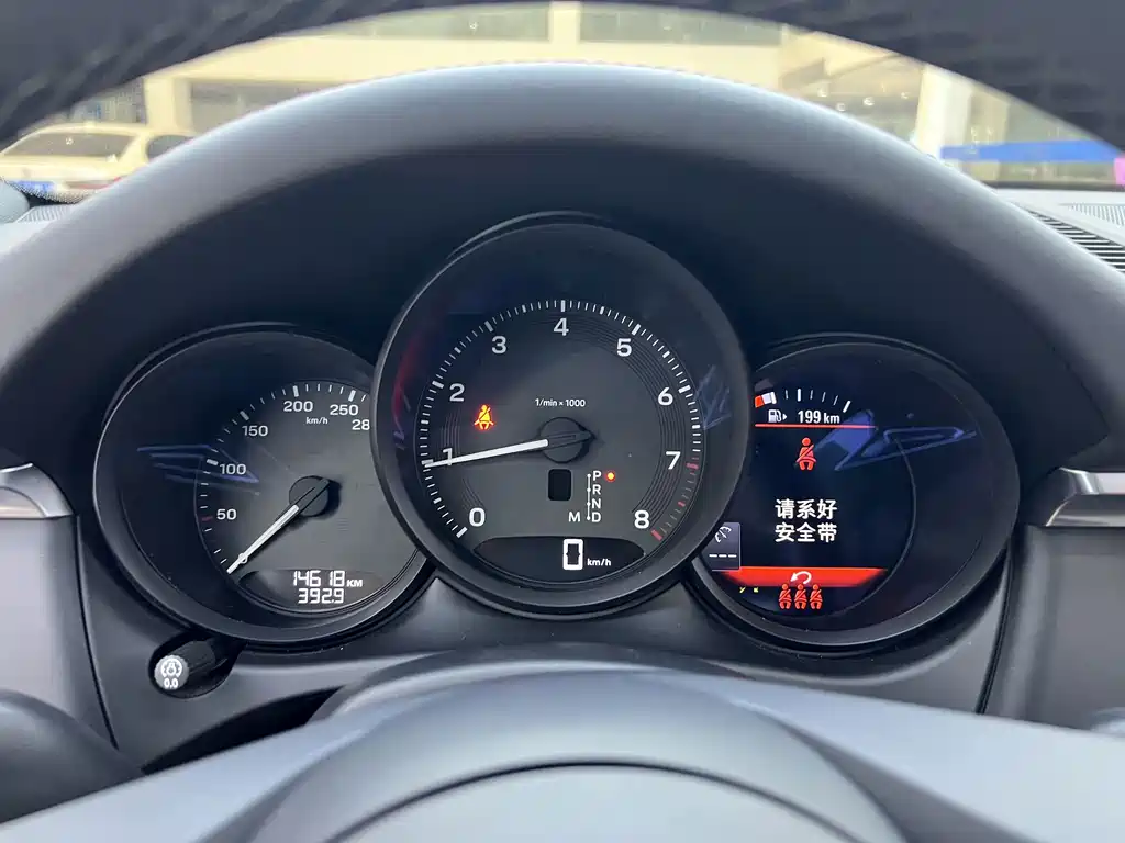 Macan 2023 2.0T