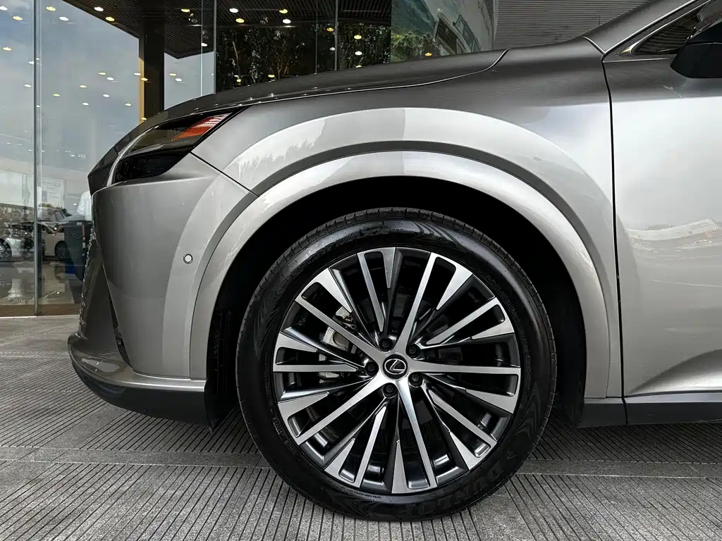 Lexus RX Hybrid 2023 450h+ All-Wheel Drive Enjoyment Edition