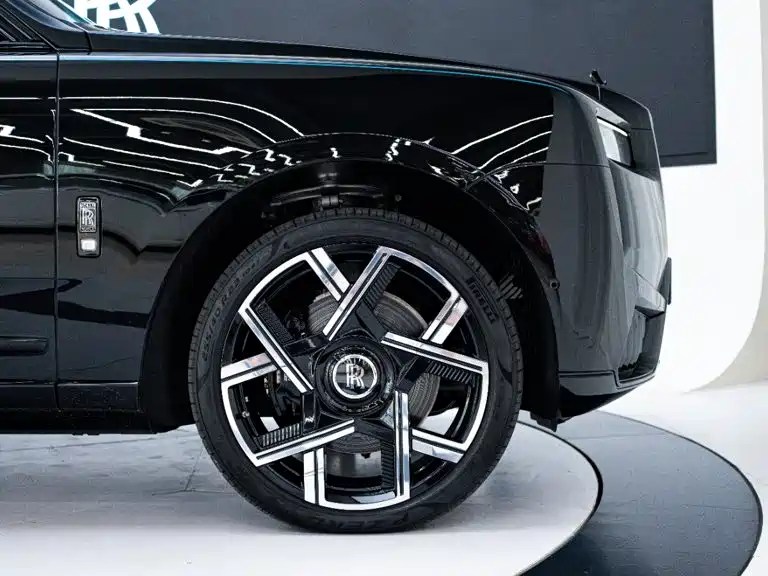 Rolls-Royce Phantom 2024 Black Badge