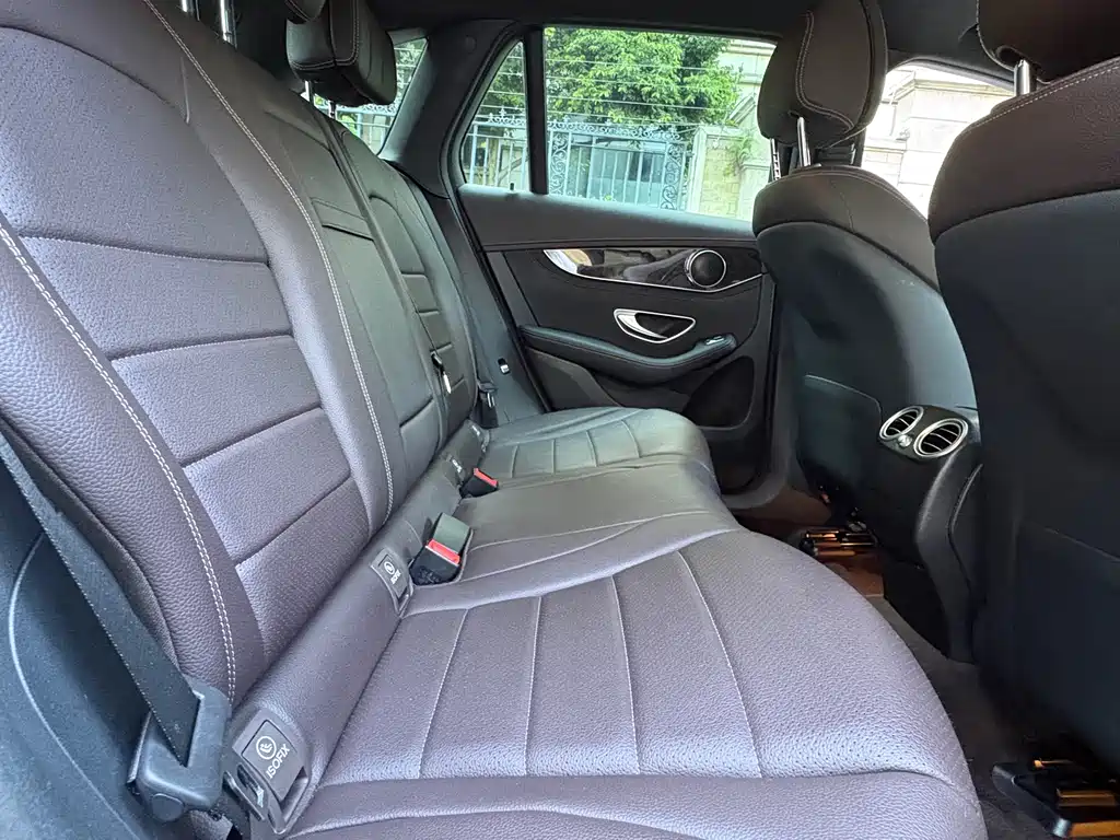 Mercedes GLC 2017 GLC 260 4MATIC Luxury Edition