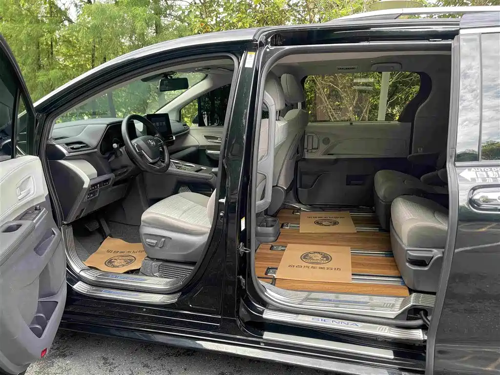 Sienna 2021 2.5L Hybrid Comfort Edition
