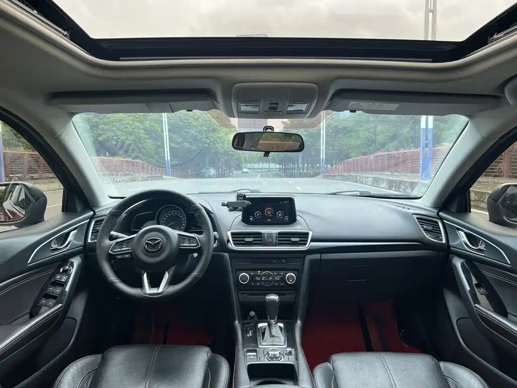 Mazda 3 Atenza 2017 3-door 2.0L automatic premium model National V