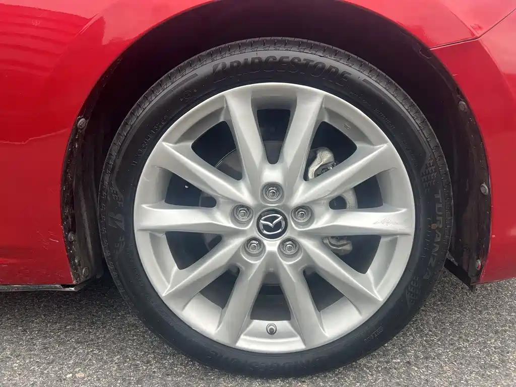 Mazda 3 Atenza 2017 3-door 2.0L automatic premium model National V