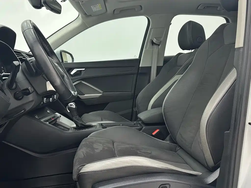 Audi Q3 2022 35 TFSI Sporty Dynamic Edition