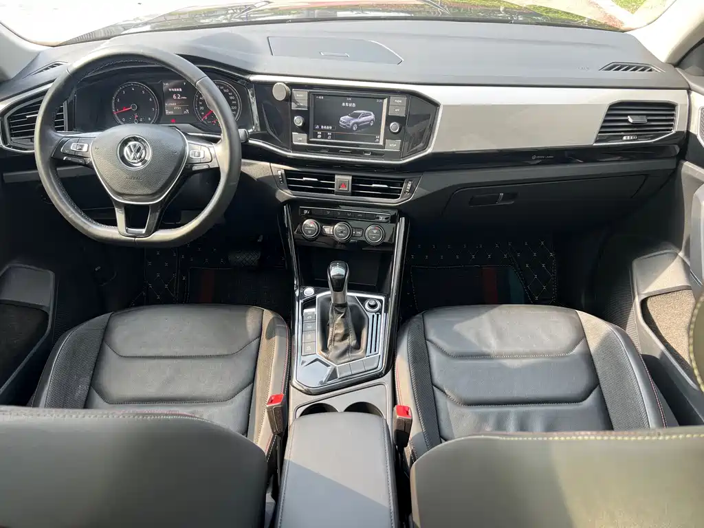Tayron 2019款 Zhongtu Edition 280TSI Two-wheel Drive Luxury Version National VI