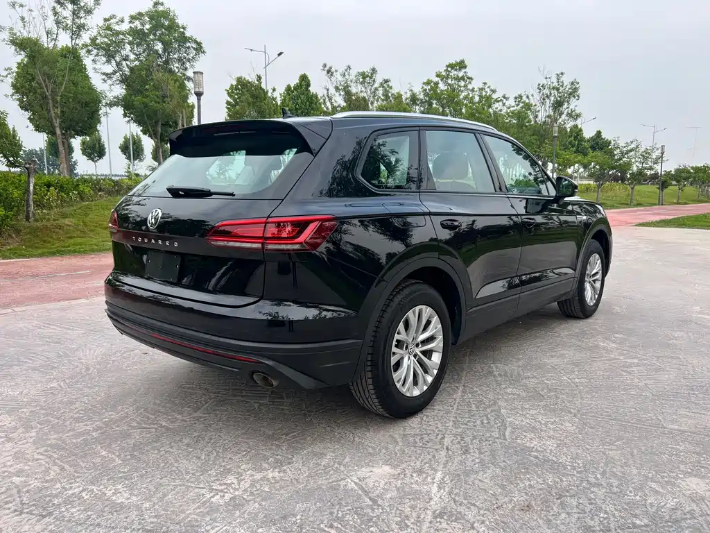 Touareg 2019 2.0 TSI Leading Edition National VI