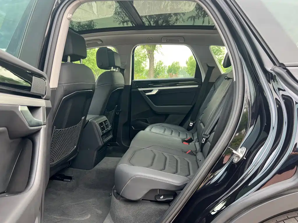 Touareg 2019 2.0 TSI Leading Edition National VI