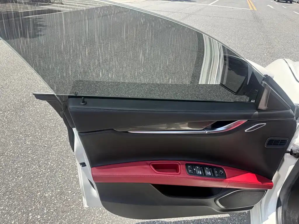 Ghibli 2017 3.0T Standard Edition