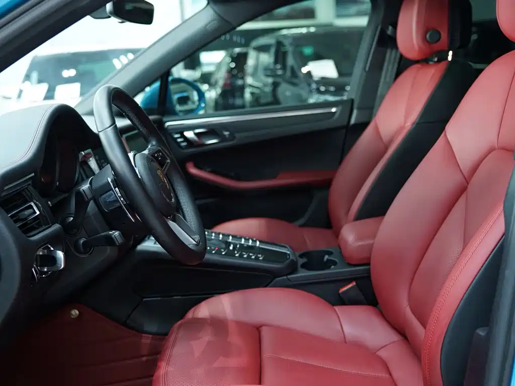 Macan 2020 2.0T