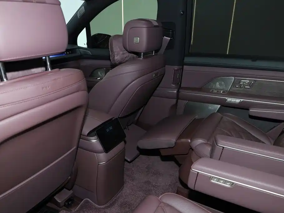 NIO ES8 2026 Model Executive Luxury Edition