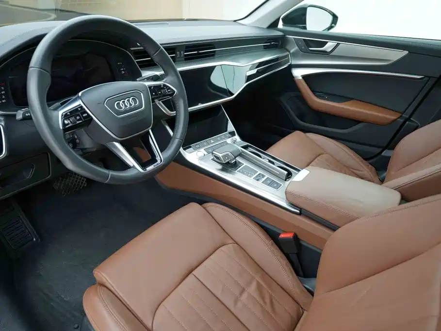 Audi A6L 2020 45 TFSI quattro Premium Selection Elegant Type
