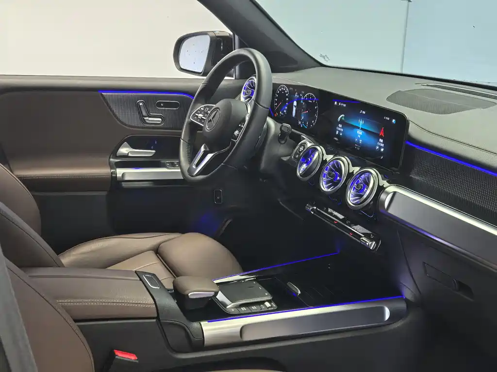 Mercedes-Benz GLB 2023 200 Trendline
