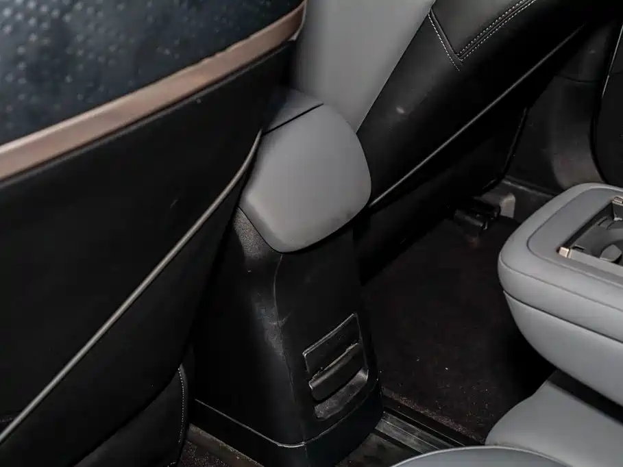 Jizhe X 2023 Model Four-Wheel Drive YOU Edition 4-Seater
