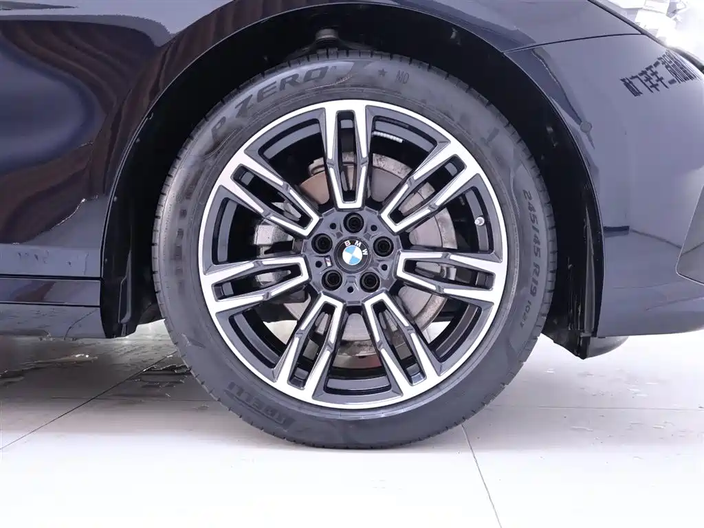 BMW 5 Series 2025 525Li M Sport Package