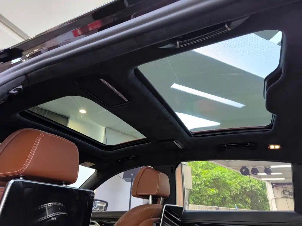 BMW 7 Series 2018 Model M760Li xDrive