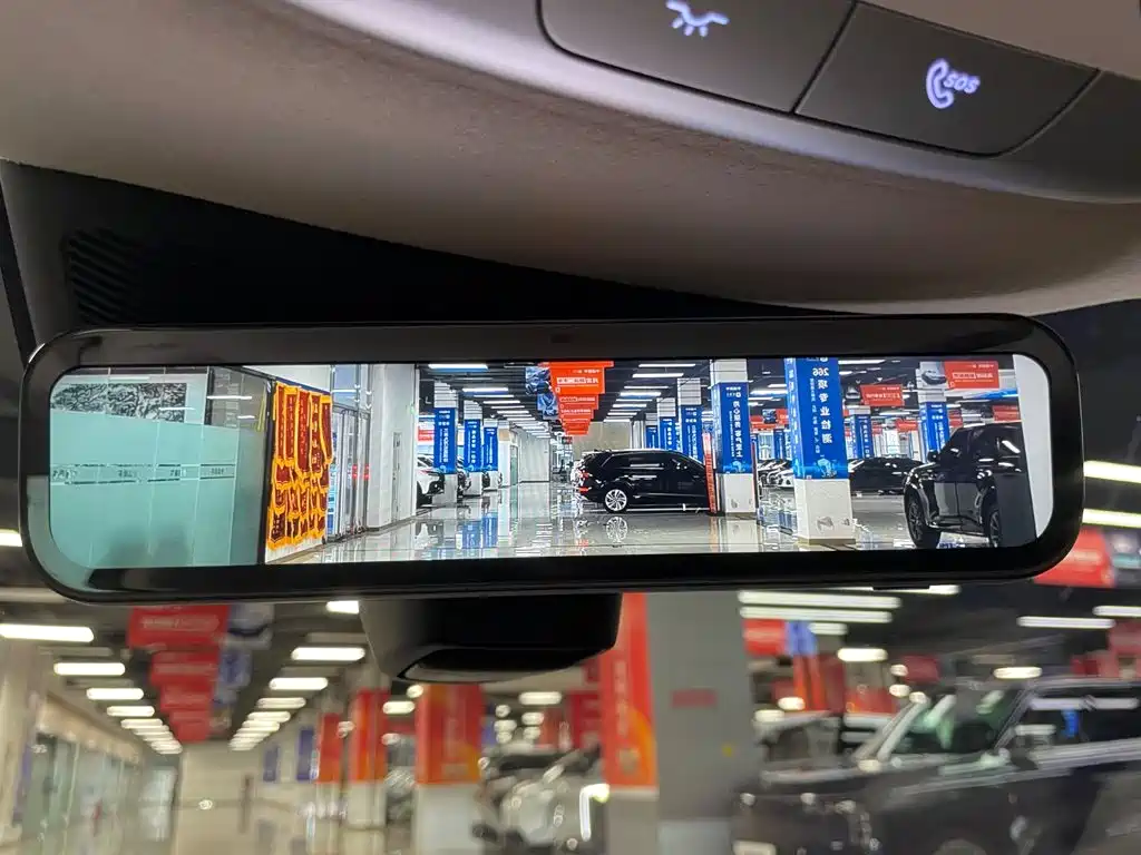 享界S9T 2025款 增程 Ultra长续航版 192线激光雷达