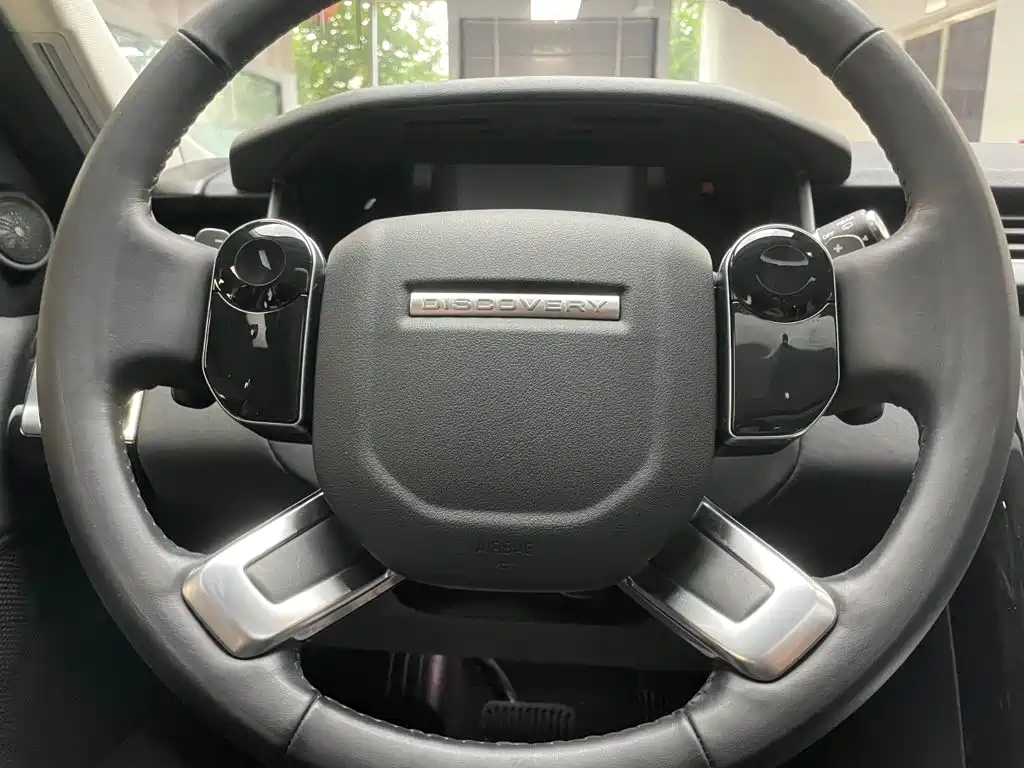 Discovery 2020 3.0 SC V6 SE