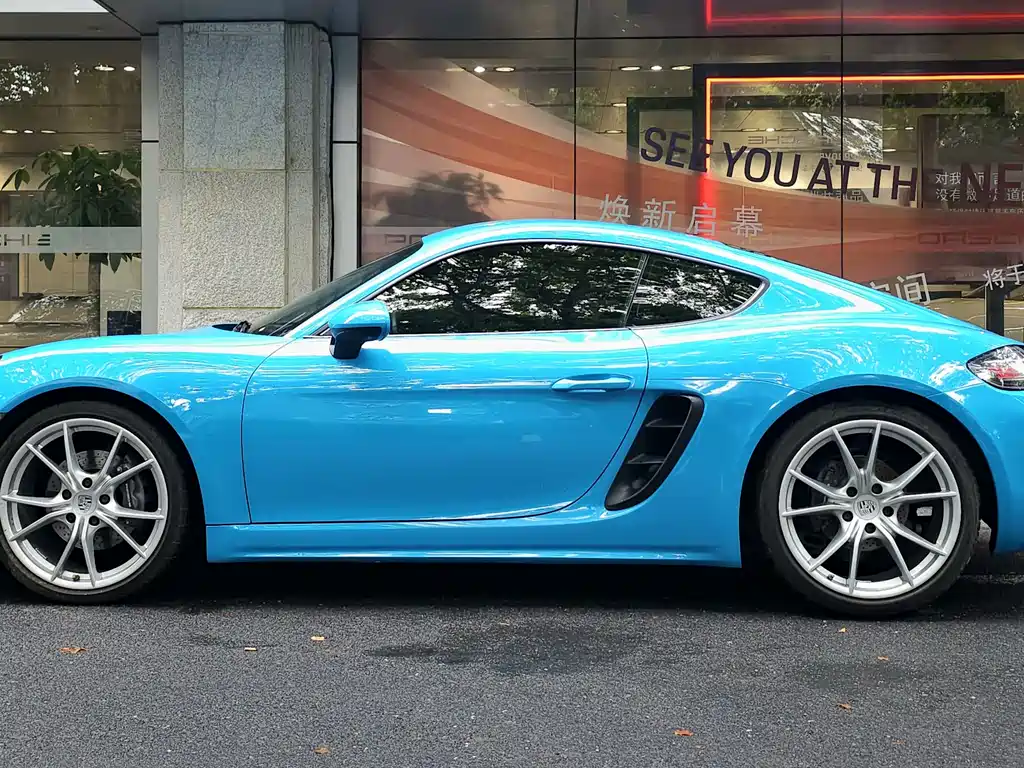 Porsche 718 Cayman 2.0T 2018 Model