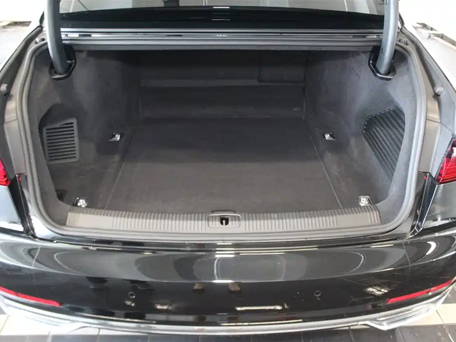 Audi A8 2019 Plus A8L 50 TFSI quattro Comfort Edition