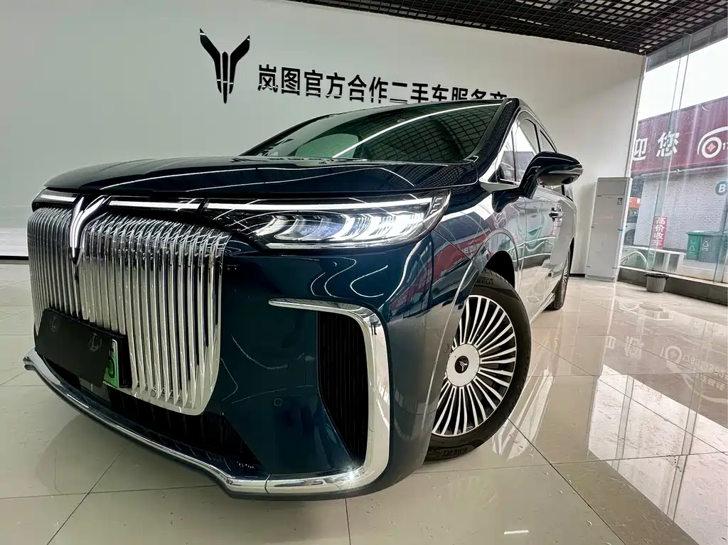 Dreamer 2025 PHEV Four-Wheel Drive Flagship Kunpeng Edition