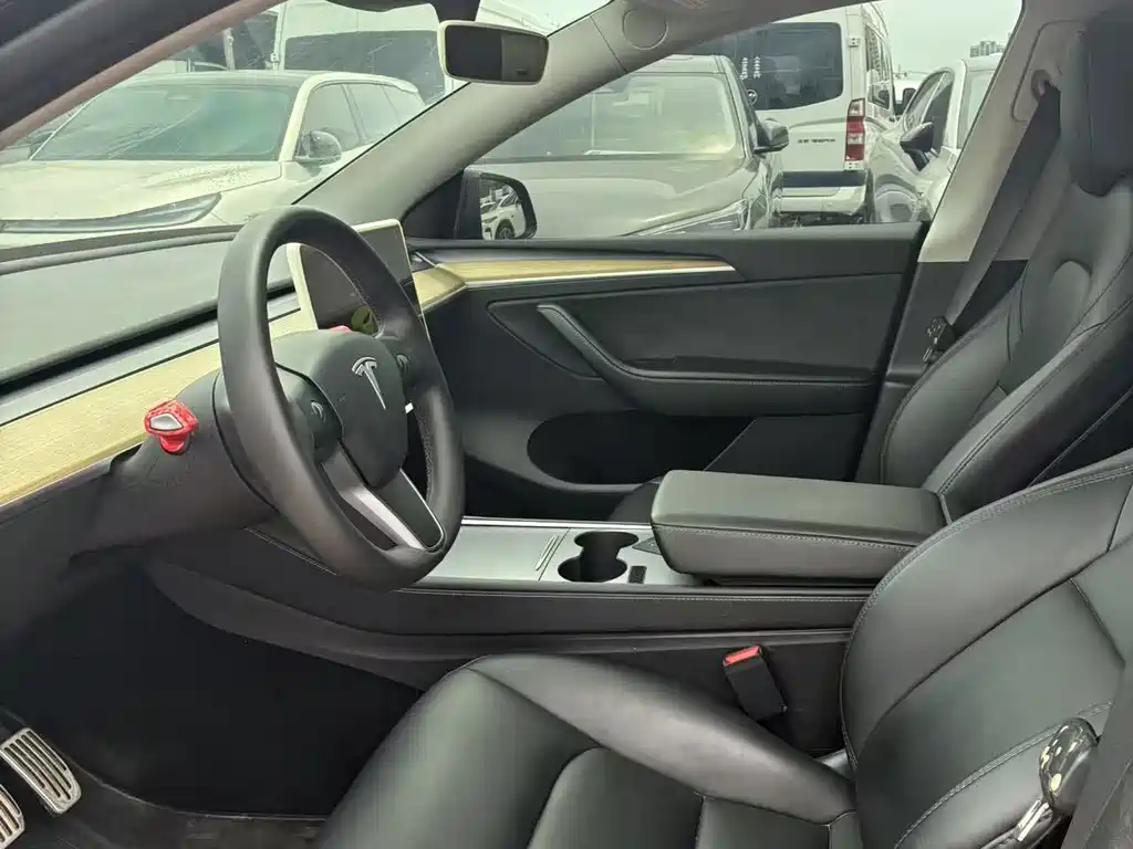 Model Y 2023 Rear-Wheel Drive Edition