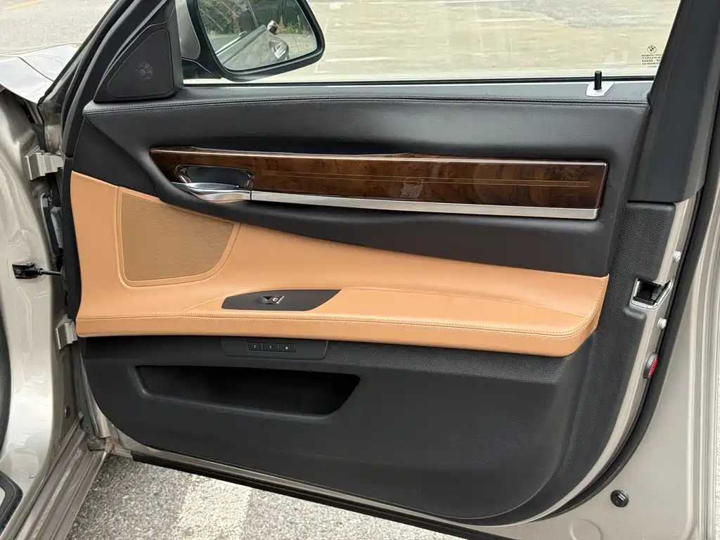 BMW 7 Series 2010 model 760Li