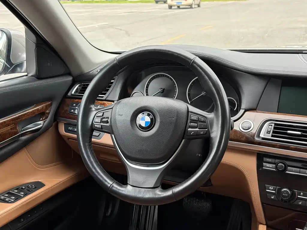BMW 7 Series 2010 model 760Li