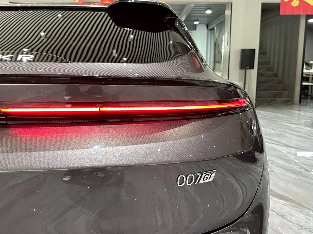 Jiaze 007 GT 2025 Edition Rear-wheel Drive Intelligent Driving Version 75kWh