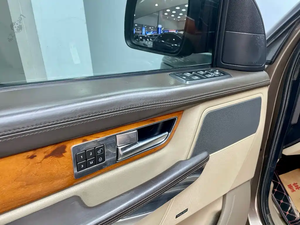 Range Rover Sport 2010 5.0 NA V8 HSE