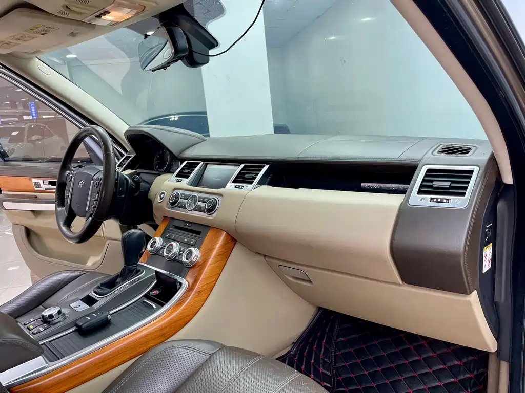 Range Rover Sport 2010 5.0 NA V8 HSE