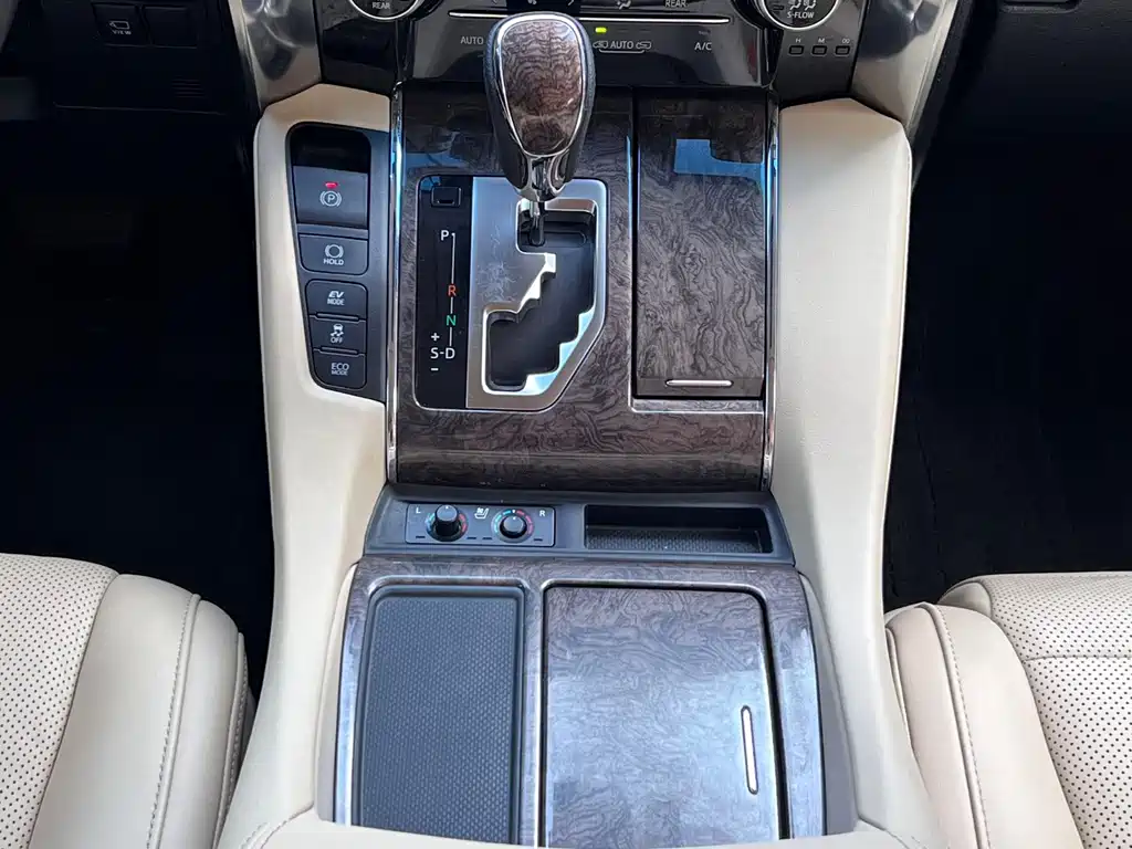 Alphard 2021款 Hybrid 2.5L Prestige Edition