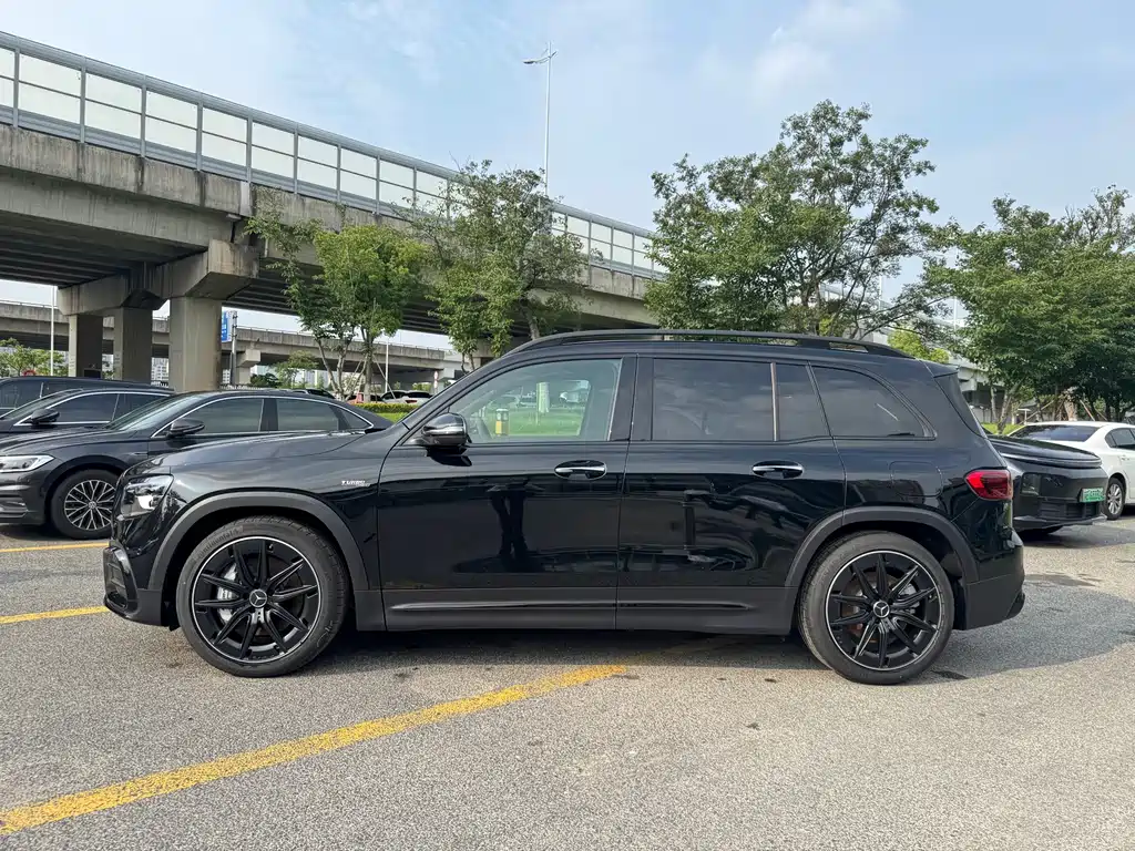 Mercedes GLB AMG 2026 35 4MATIC