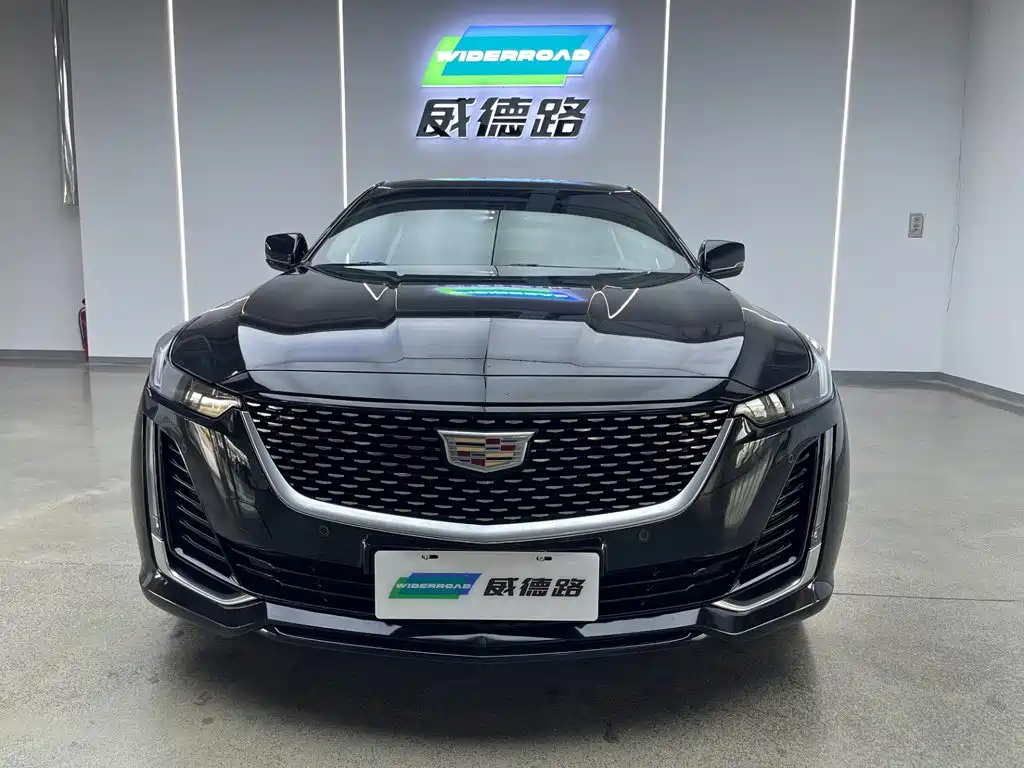 Cadillac CT5 2023 28T Luxury (Standard)