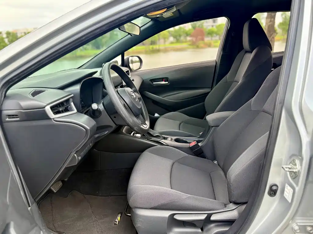 Leon 2019 185T CVT Advance Edition National V