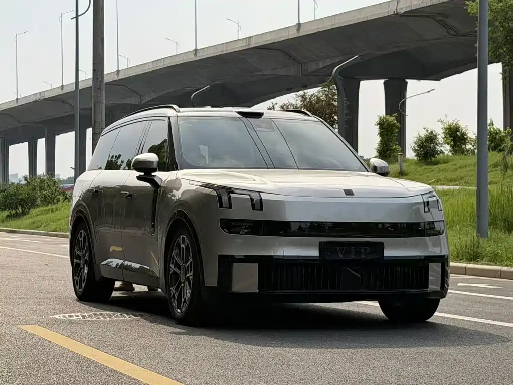 Lynk & Co 900 2025 Edition 1.5T Ultra 6-seater