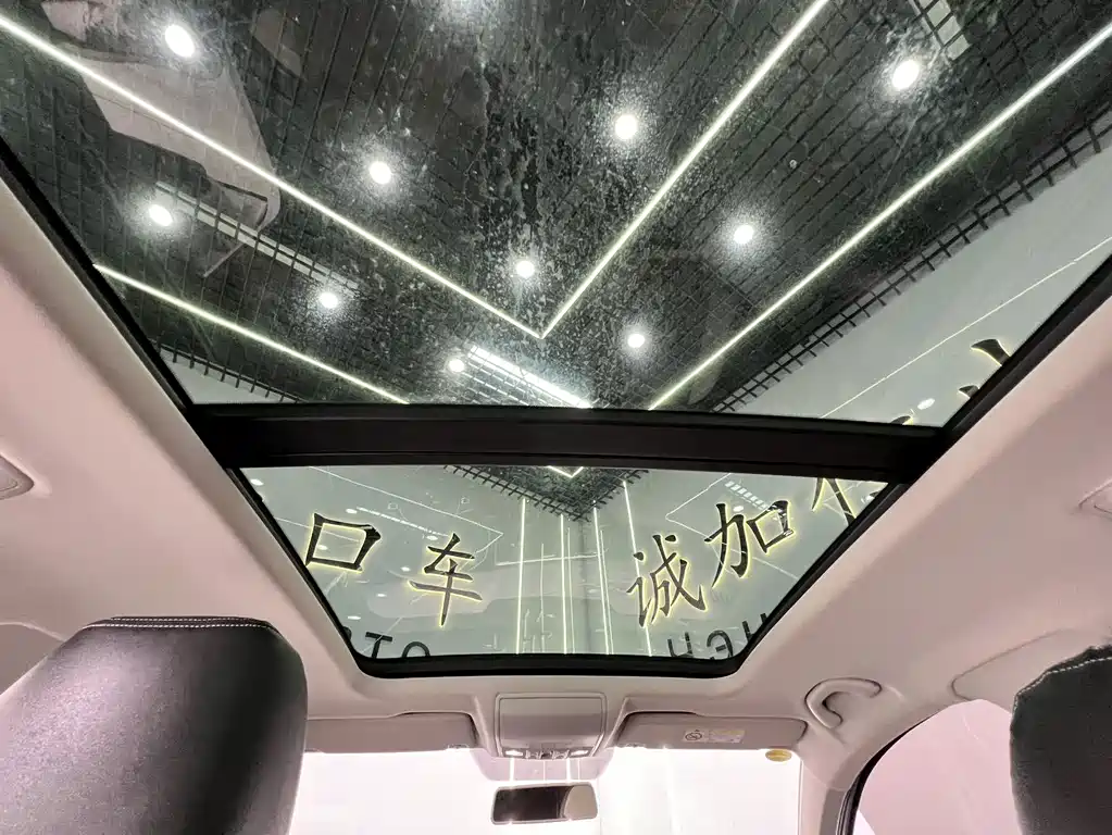 Volkswagen VS7 2022 1.4T Automatic Advance Pro Edition