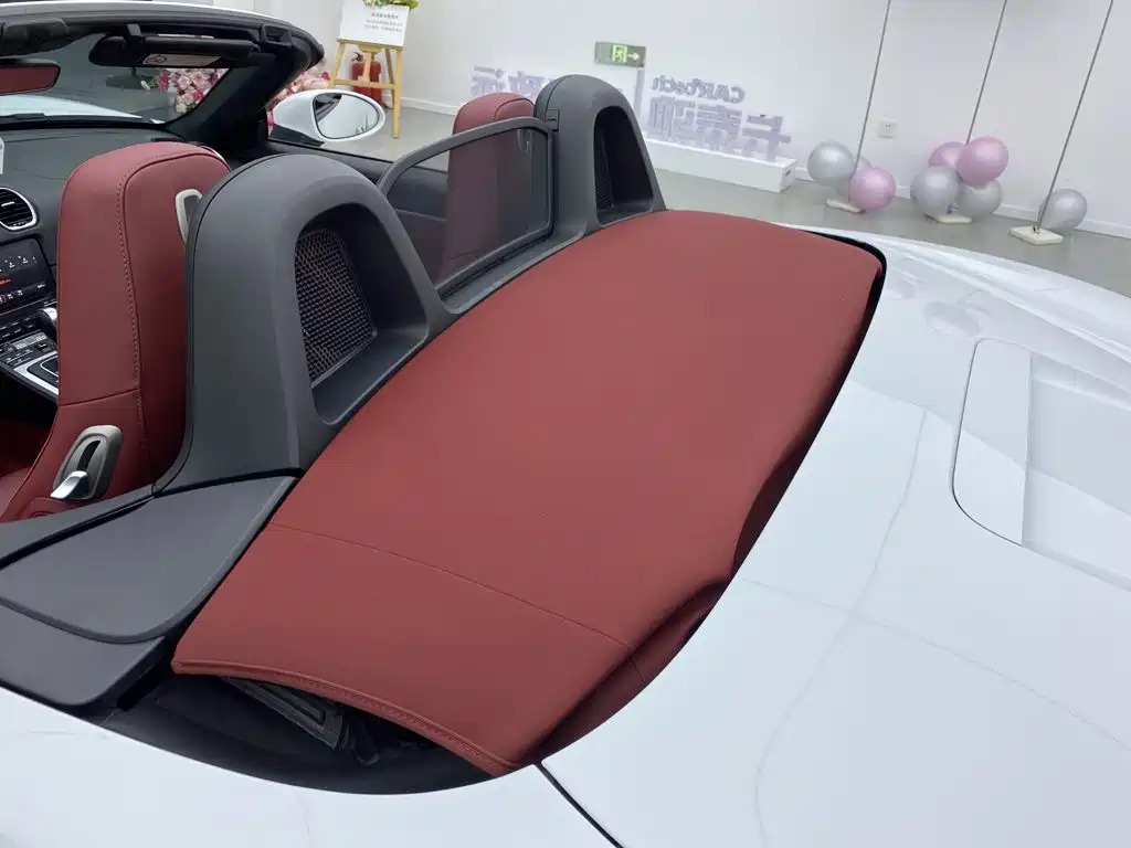 Porsche 718 Boxster 2.0T 2022 Model
