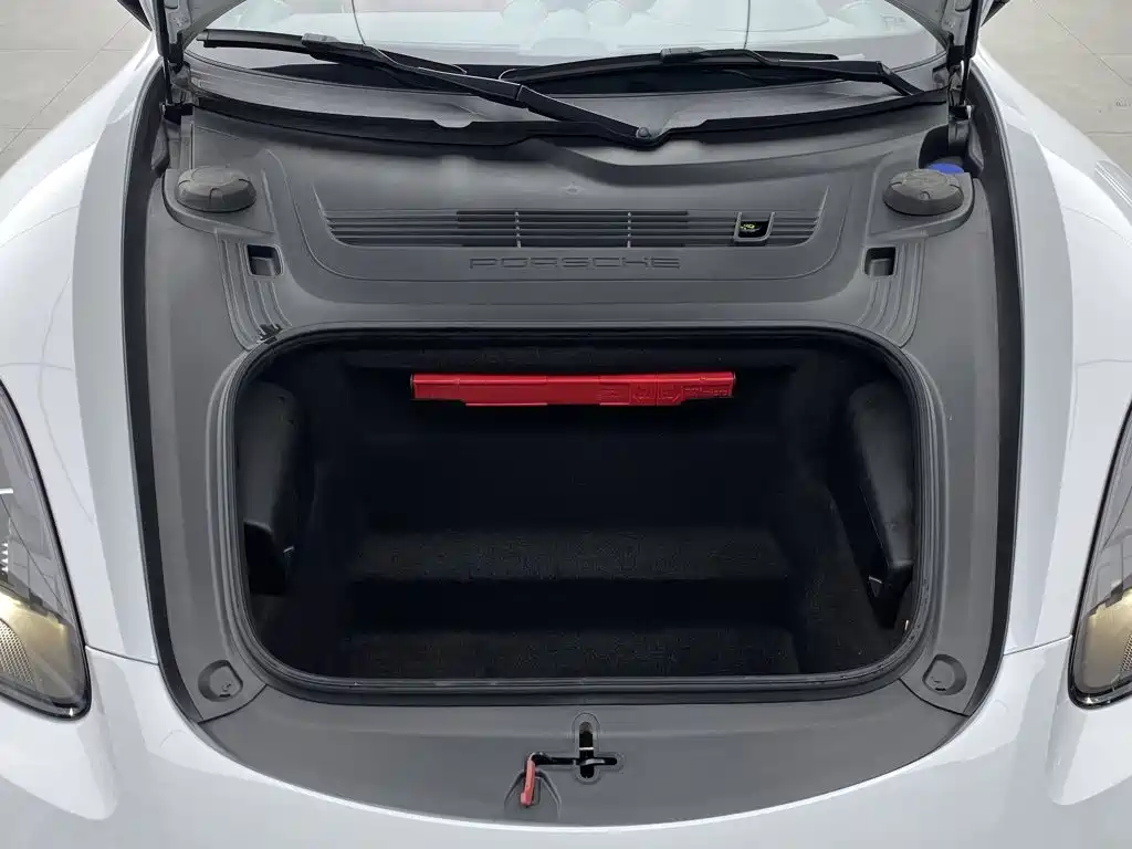 Porsche 718 Boxster 2.0T 2022 Model
