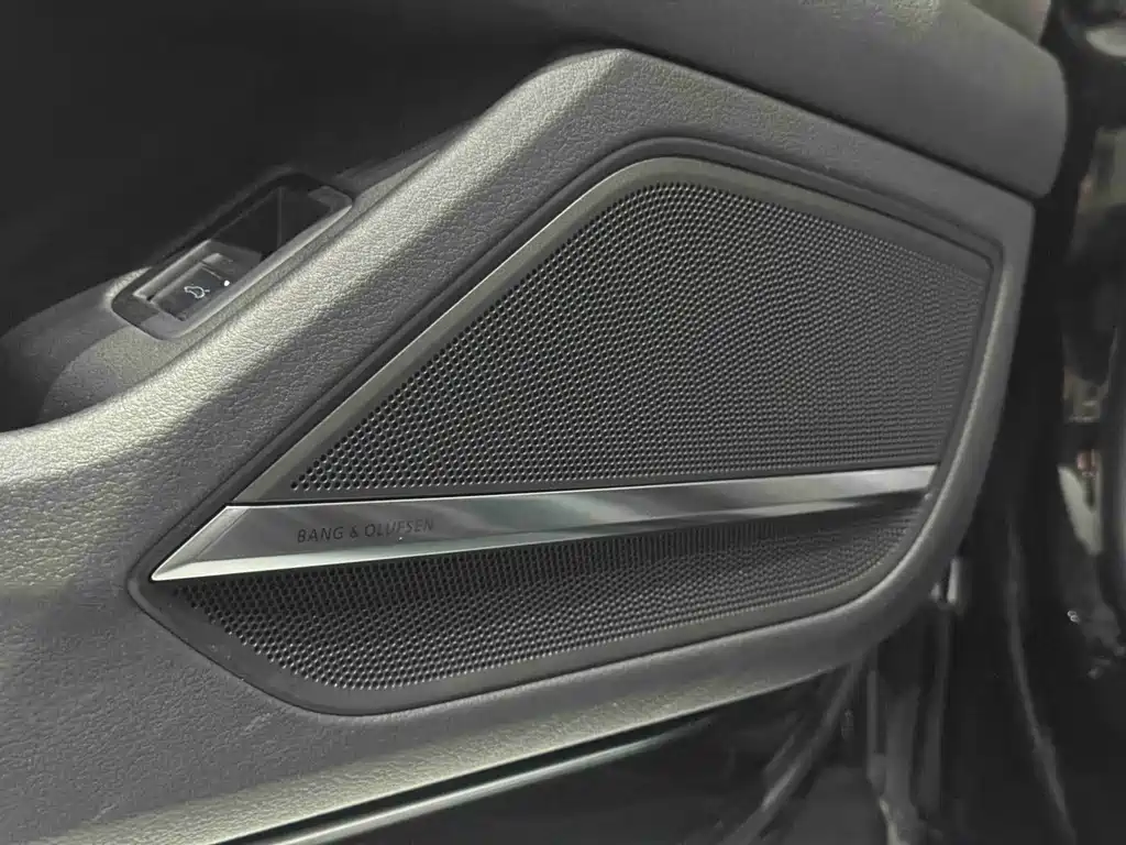 Audi A8 2018 model A8L 55 TFSI quattro Edition尊享型