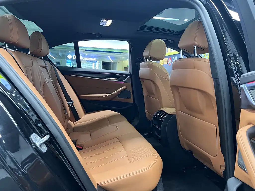 BMW 5 Series (Import) 2022 Model, Facelift II, 530i M Sport Package