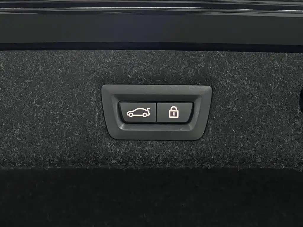 BMW 5 Series (Import) 2022 Model, Facelift II, 530i M Sport Package