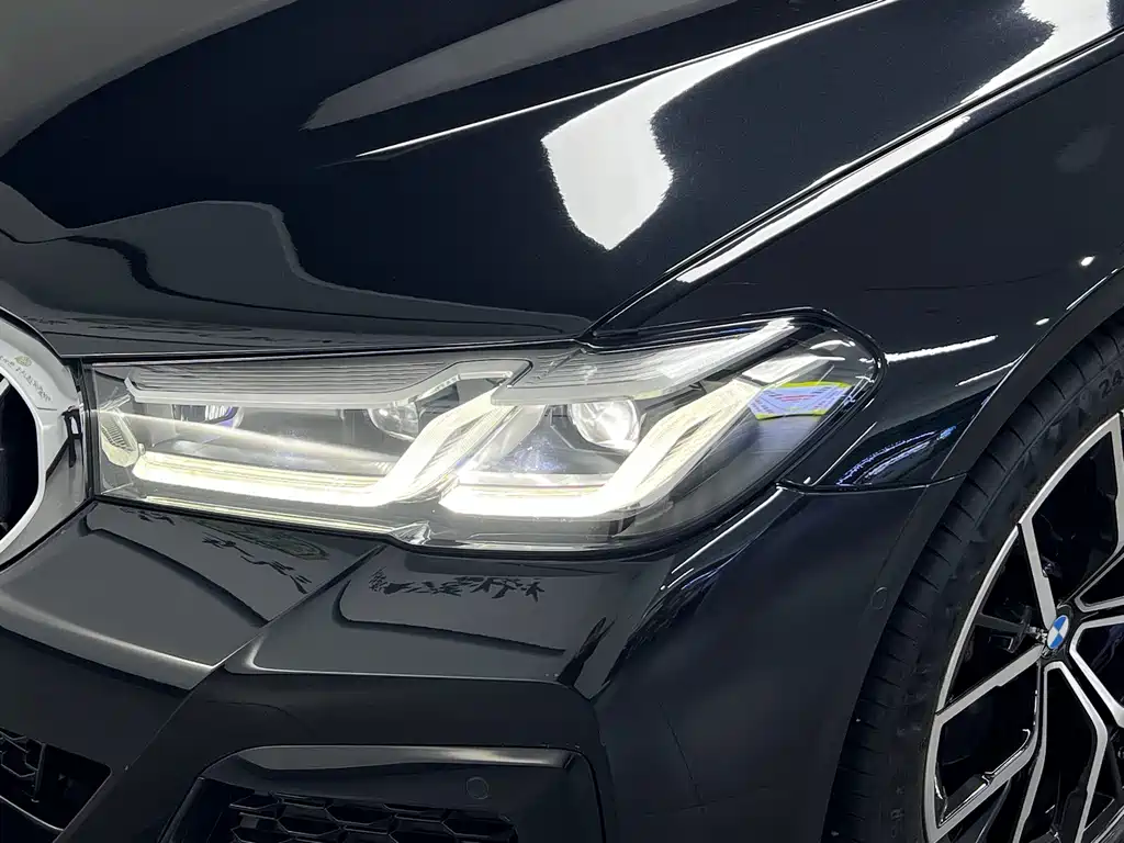 BMW 5 Series (Import) 2022 Model, Facelift II, 530i M Sport Package